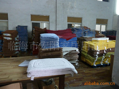 廠(chǎng)家直銷(xiāo) 外貿(mào)品質(zhì)50*80cm+50*50cm兩件套浴室地墊，臨海市宏陽(yáng)家居用品廠(chǎng)